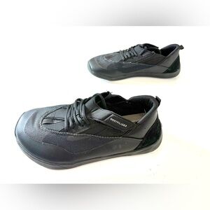 Uncivilized Minimalist Basketball Shoes Men’s 10 US / 44 EUR